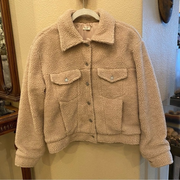 Brandy Melville Jackets & Blazers - Brandy Melville JOHN GALT Cream Teddy Sherpa Button Jacket Size One Size